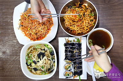 40여 년 이어온 대구 분식의 클래스