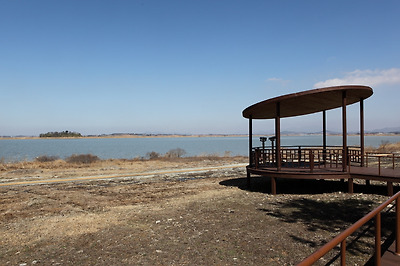 백악기에 공룡의 낙원이었을 우항리 일대