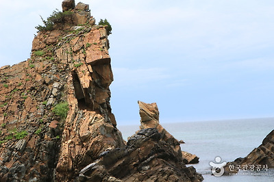 강감찬 장군 전설이 내려오는 투구바위