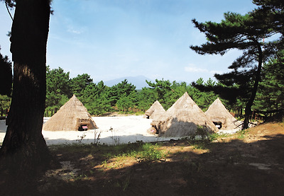 사적(史蹟) 제394호 양양 오산리 유적 (襄陽 鰲山里 遺蹟)