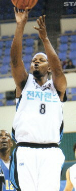 Albert White basketball