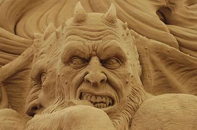 sand demon sculpture - Dante's Inferno
