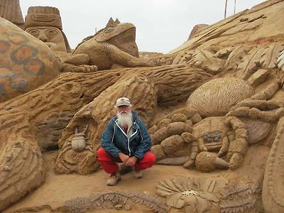 China.. creepy creatures sand sculpture by Amazin' Walter
