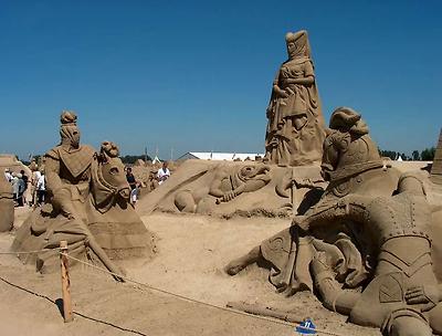Knight Tournament sand sculpture