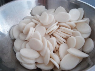 rice-cake-slices rice-cake-slices