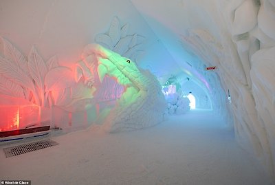 The thrilling ice slide at&nbsp;Hôtel de Glace.&nbsp;Construction data-on the hotel&nbsp;began in December, with it taking 50 workers around six weeks to build