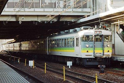 JRE Rapid Fairway 165 EMU.JPG