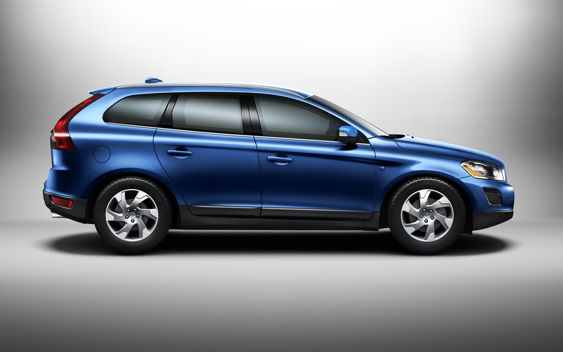 wallpaper_XC60_exterior_23.jpg