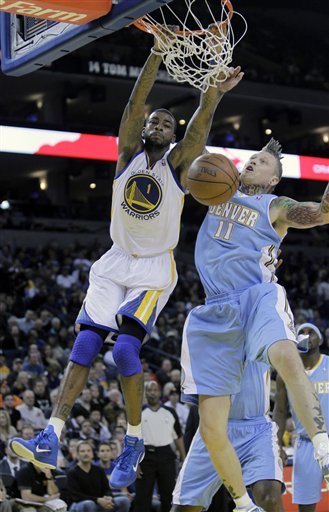 Golden State Warriors Small Forward Dorell Wright (1) Dunks