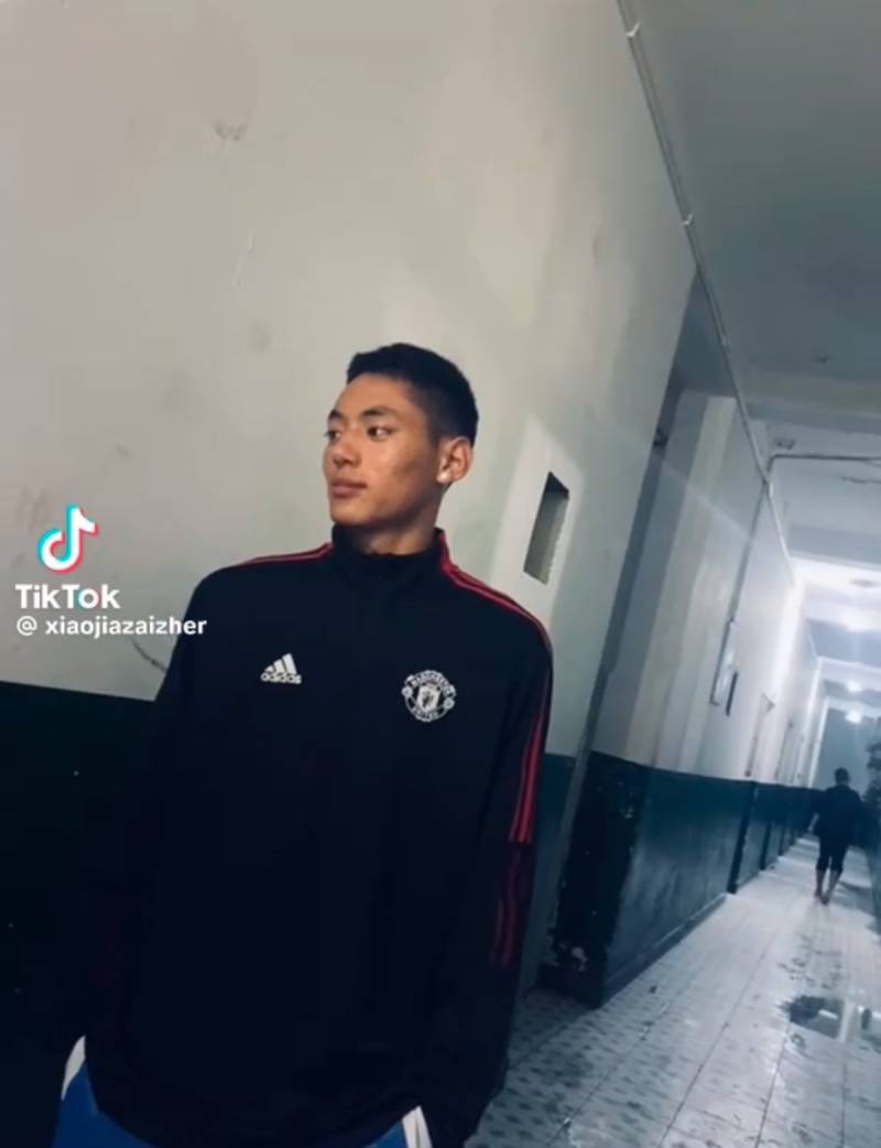 잘생겼다고 핫했다는 티벳청년 다른 사진.JPG | 인스티즈