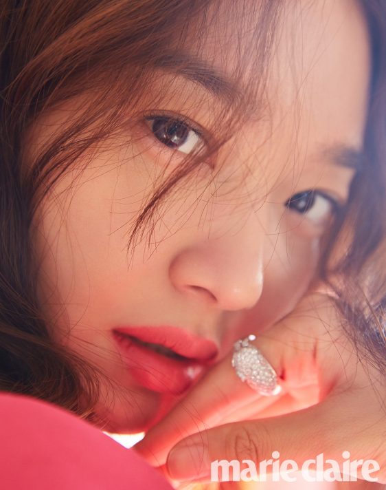 신민아 까르띠에 신민아화보 델포조