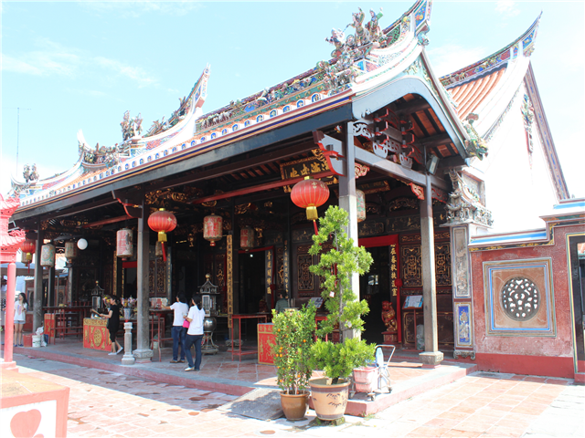 http://img.modetour.co.kr//eagle/photoimg/16348/Bfile/635581509535916409.jpg