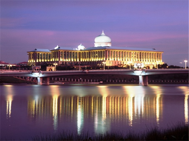 http://img.modetour.co.kr//eagle/photoimg/27178/Bfile/TBM076.jpg