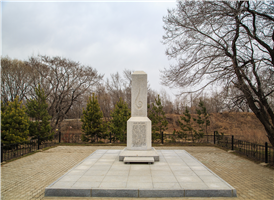 이상설선생 유허비
