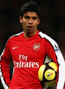 Eduardo grabs matchball Eduardo grabs matchball