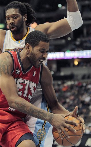 New Jersey Nets Small Forward Shawne Williams (7) Is