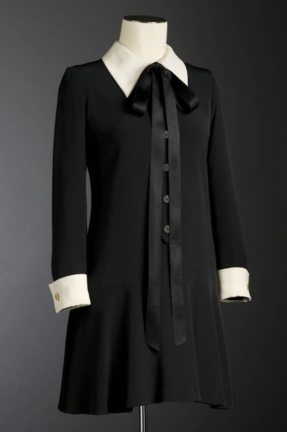 Minidress, "La Perouse," Yves Saint-Laurent: 1969. LOVE THIS DRESS