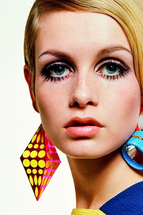 Twiggy photographed by Bert Stern, 1967.