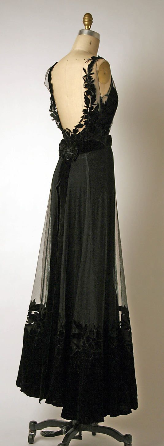 Dior 1947