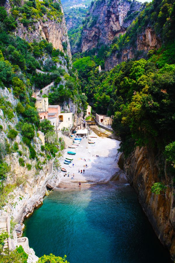 Italien | Secluded  Beach, Furore, Amalfi,  Italy