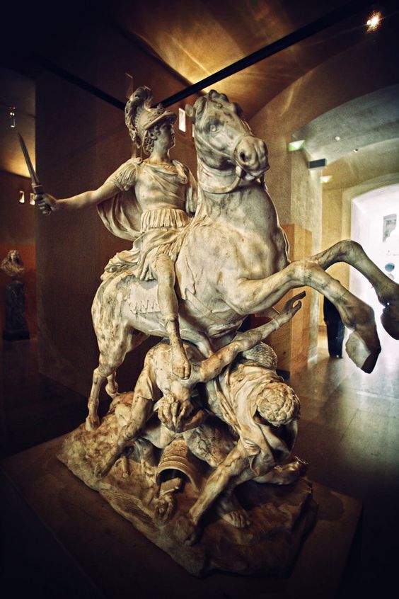 루브르, 파리의 코너