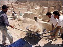 Archaeologists excavate the Euphrates