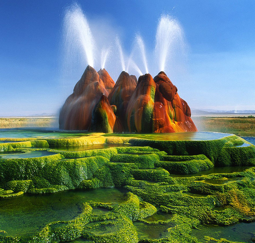 Fly Geyser, Nevada, Usa Fly Geyser, Nevada, Usa