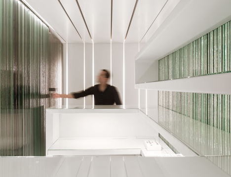 Dental Clinic by MMV Arquitecto Dental Clinic by MMV Arquitecto