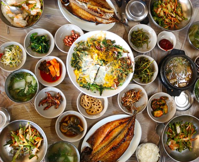 하회마을·도산서원·봉정사 돌고…안동 