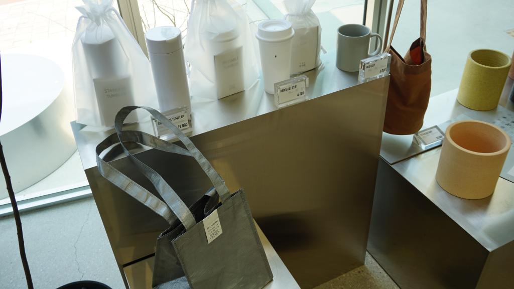 대화와 쉼이 오가는 공간9