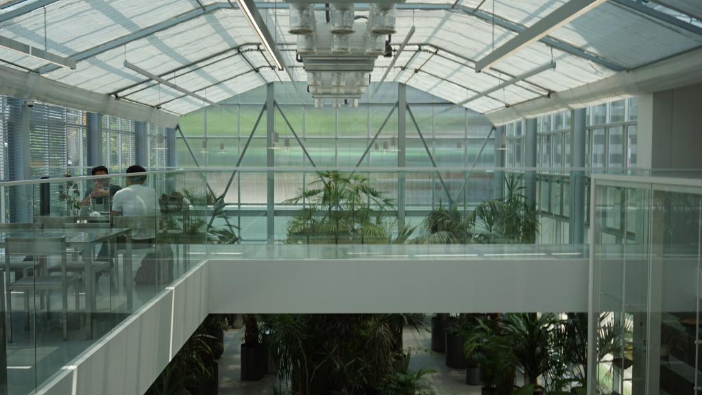 대화와 쉼이 오가는 공간24