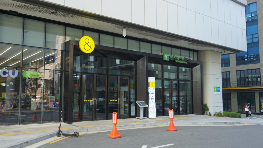 대화와 쉼이 오가는 공간39