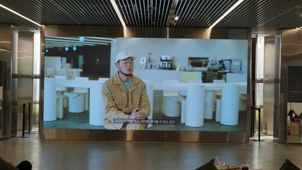 대화와 쉼이 오가는 공간52