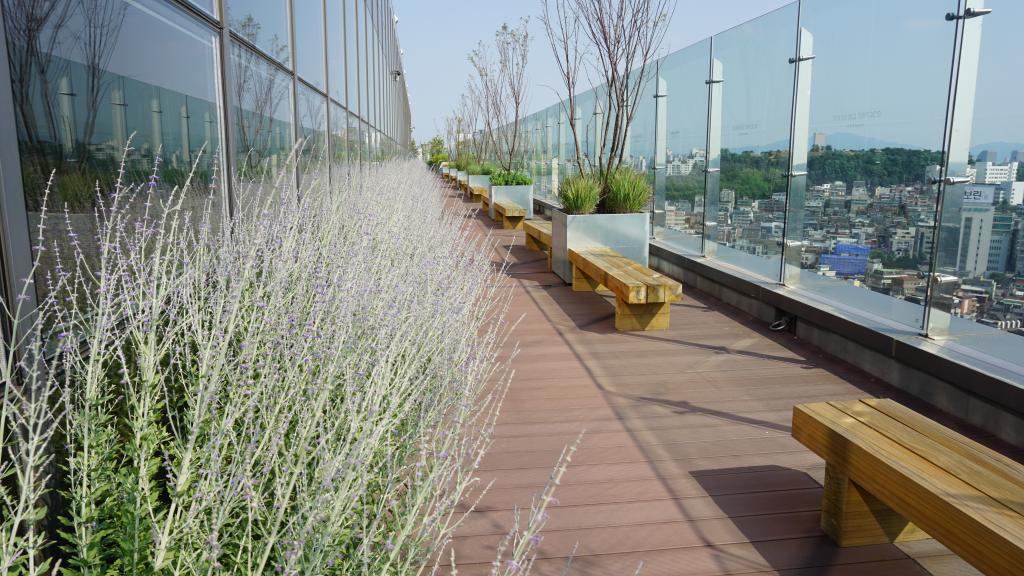 대화와 쉼이 오가는 공간60