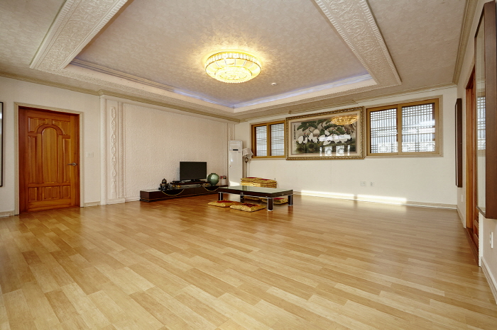 아델라한옥_해관_입구