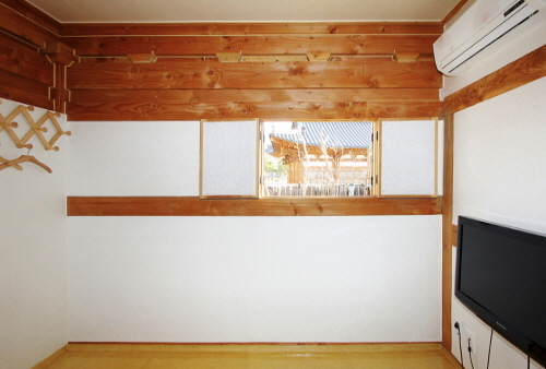 전주_부용헌_툇마루_4