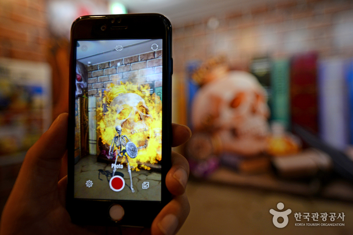 증강현실(AR), 가상현실(VR) 체험을 즐길 수 있는 트릭아이뮤지엄부산