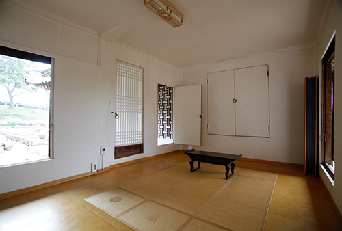 충남_논산시_명재고택_작은사랑방_1