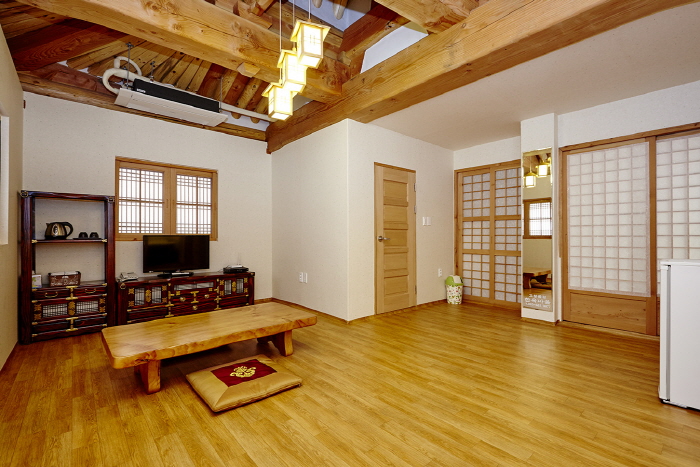 고창읍성한옥마을_우하재2