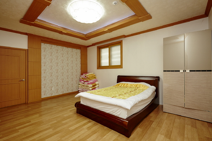 16_양평_아델라한옥_달관_방4_04