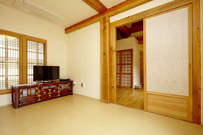 고창읍성한옥마을_무일재2