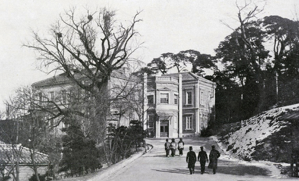 파일:Official residence of Governor General of Korea, Namsan.jpg