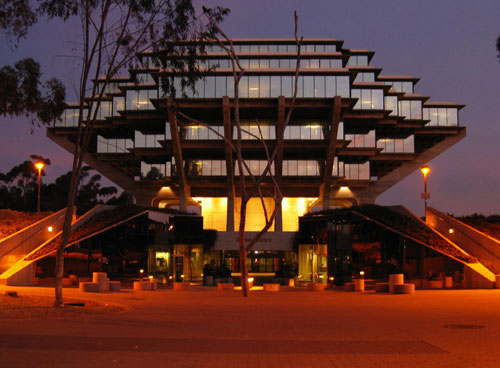 Image:Geisel library.jpg