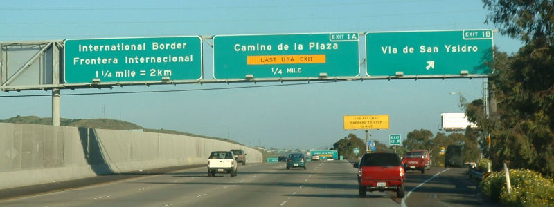 Image:I-5 South San Ysidro.jpg