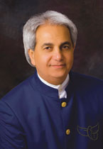 Pastor Benny Hinn