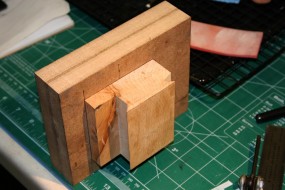 Jig for Clamping Carriage in Milling Machine Vise