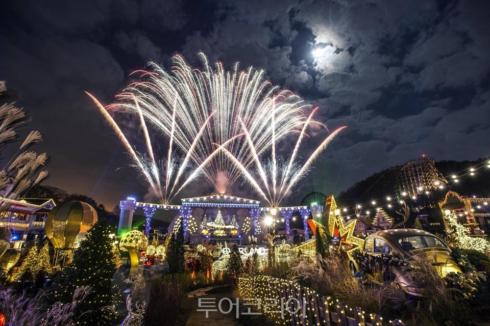 에버랜드 골든 일루미네이션_타임 오디세이 불꽃쇼