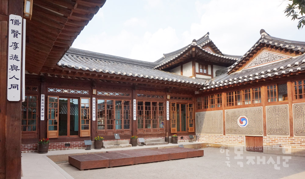 클릭하면 큰 이미지로 볼수 있습니다.