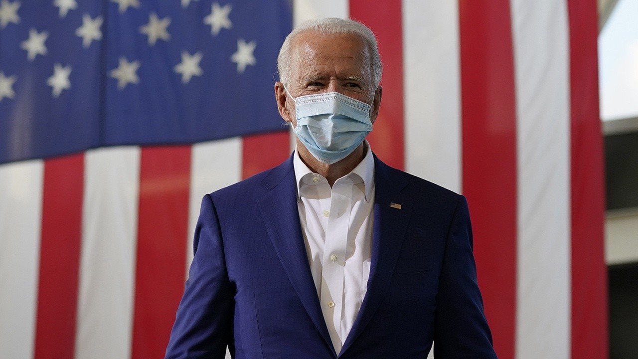 Biden predicts victory while last ballots counted
