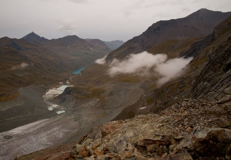 Looking down towards Lac de Moiry Looking down towards Lac de Moiry